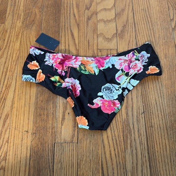 Rachel Roy Ruched-Side Bikini Bottoms Black Pink Floral Small NWT - Picture 3 of 7